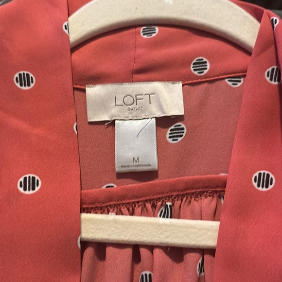 Loft Blouse - Picture 2 of 9